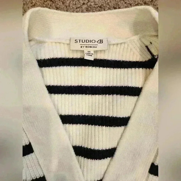 Studio B Brand Navy & White Striped Nautical Style Cardigan Sweater, Size Medium - Picture 2 of 5
